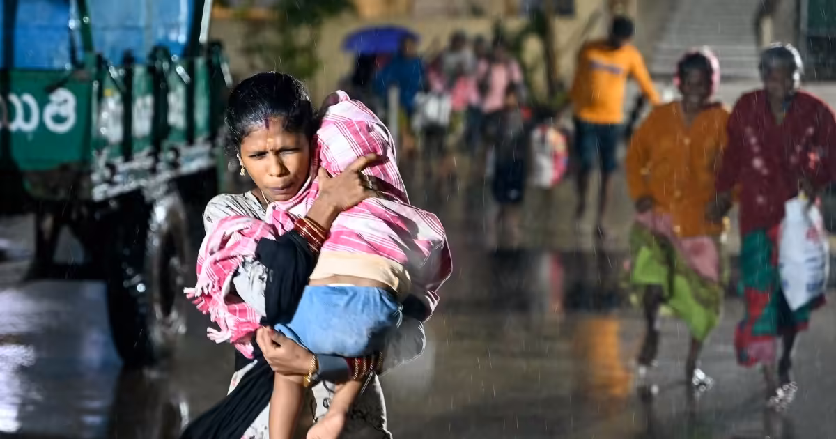 India evacuates more than 180,000 as Cyclone Arnab hits coast