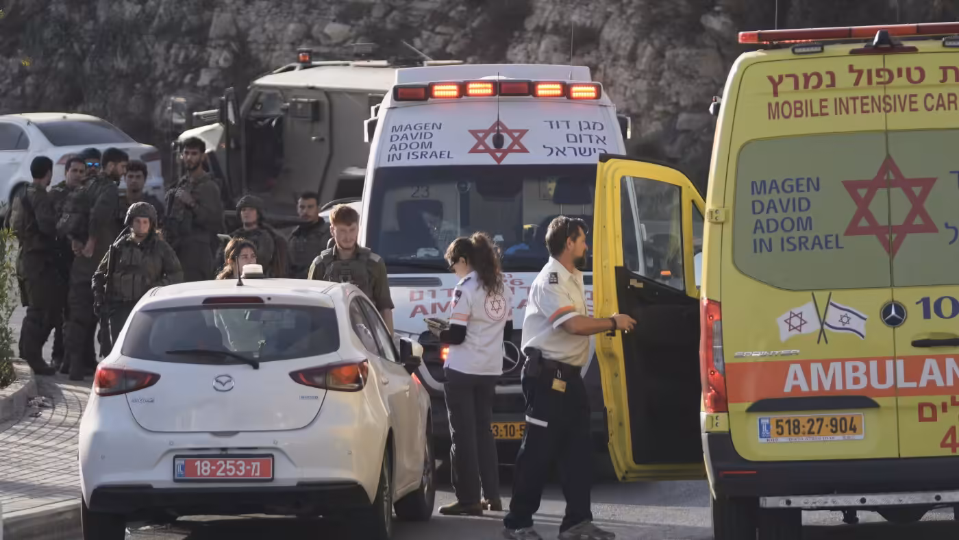 Israel orders closure of West Bank after soldiers kill 2 : NPR