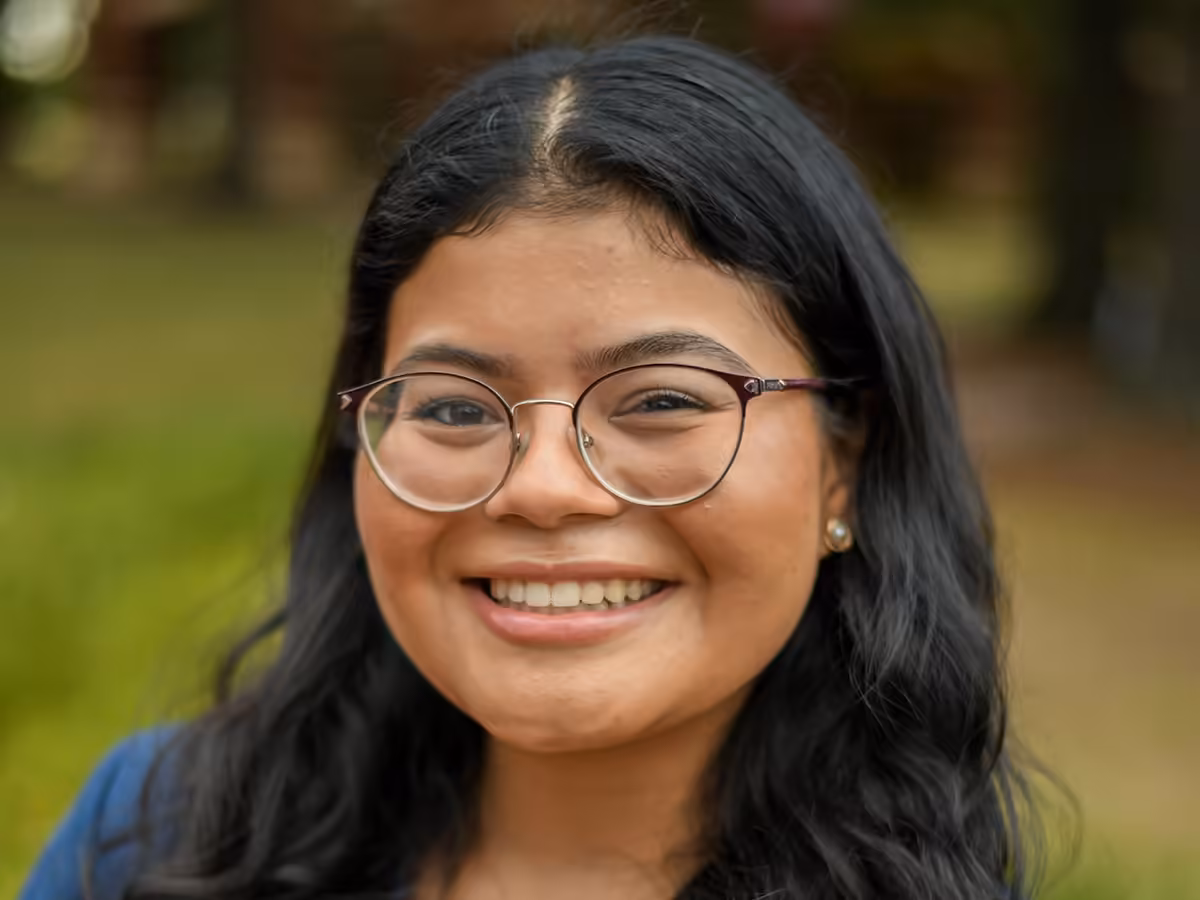 Jocelyn Gomez ’27 connects finance and public health with support from Odyssey | Today at Elon