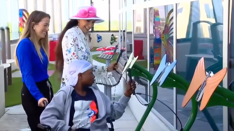 Joe DiMaggio Children’s Hospital, Rick Case Automotive Group debut interactive projection garden for patients - WSVN 7News | Miami News, Weather, Sports
