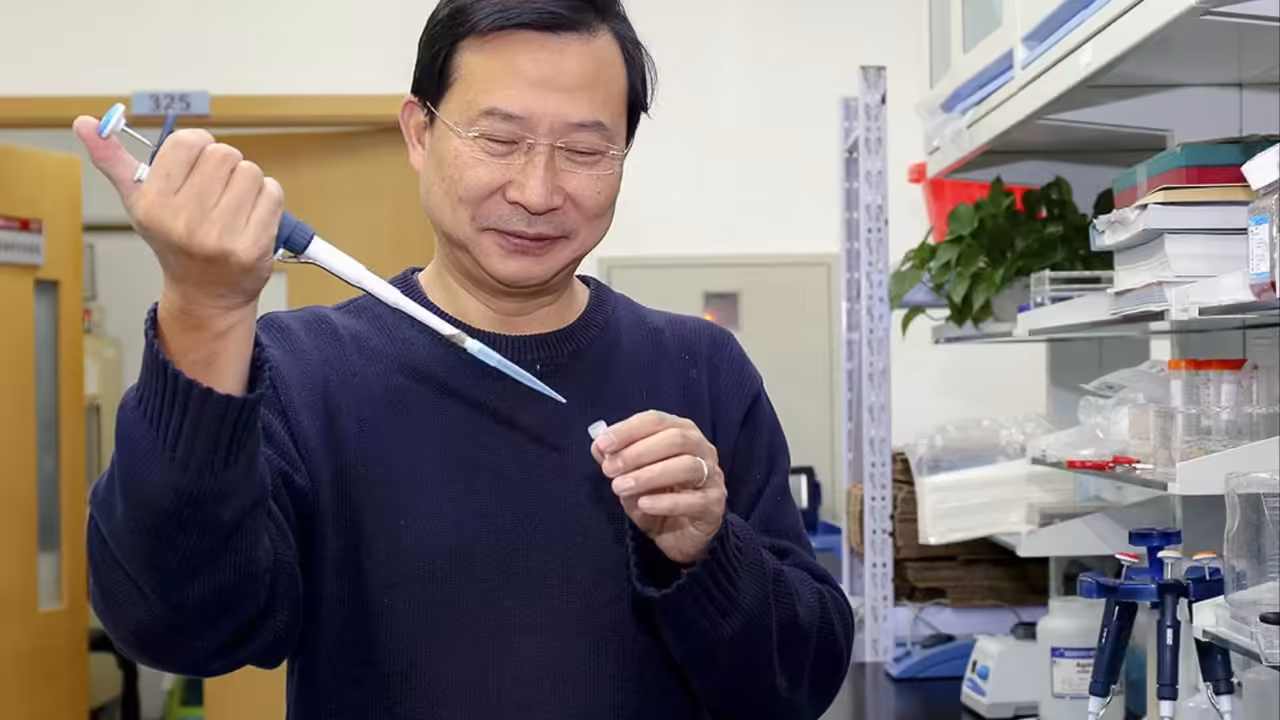 Mao vs Rao: Cell Press probe clears editor but Chinese biologist keeps up pressure