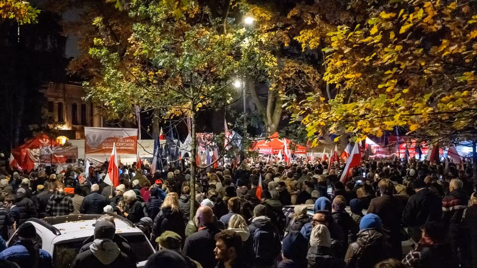 Poland’s president joins protest amid constitutional crisis at top court | Protests