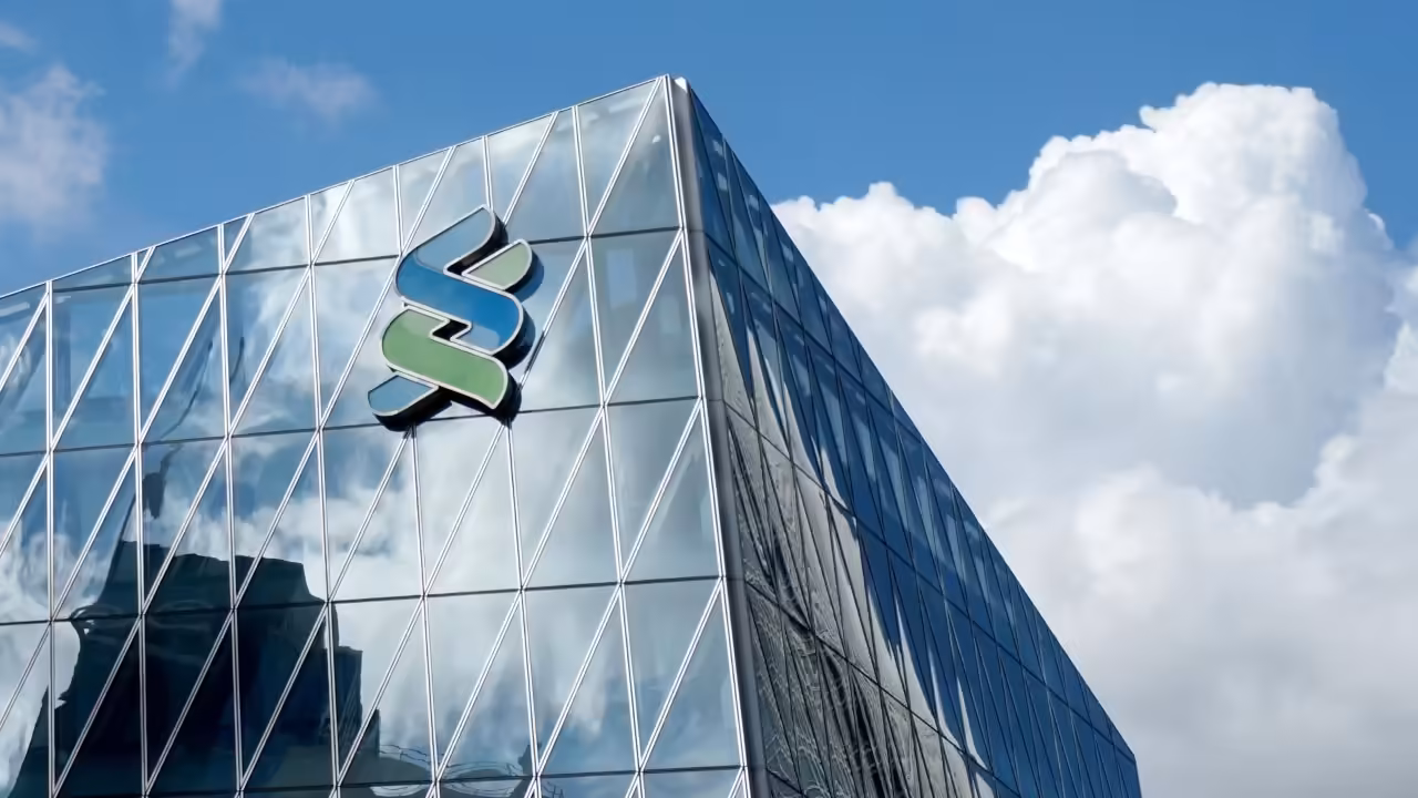 Standard Chartered shares close 7.6% higher after third-quarter earnings beat forecast