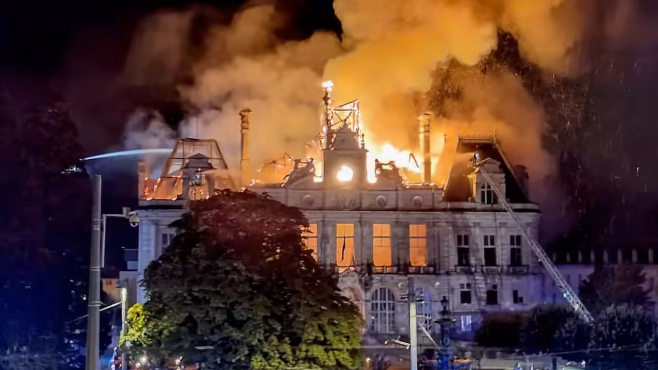 What do the protests in France look like from China? Internet users weigh in